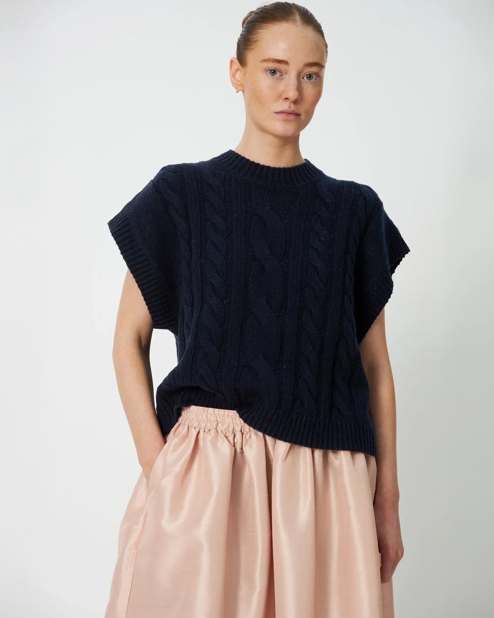 Cable Vest - Navy