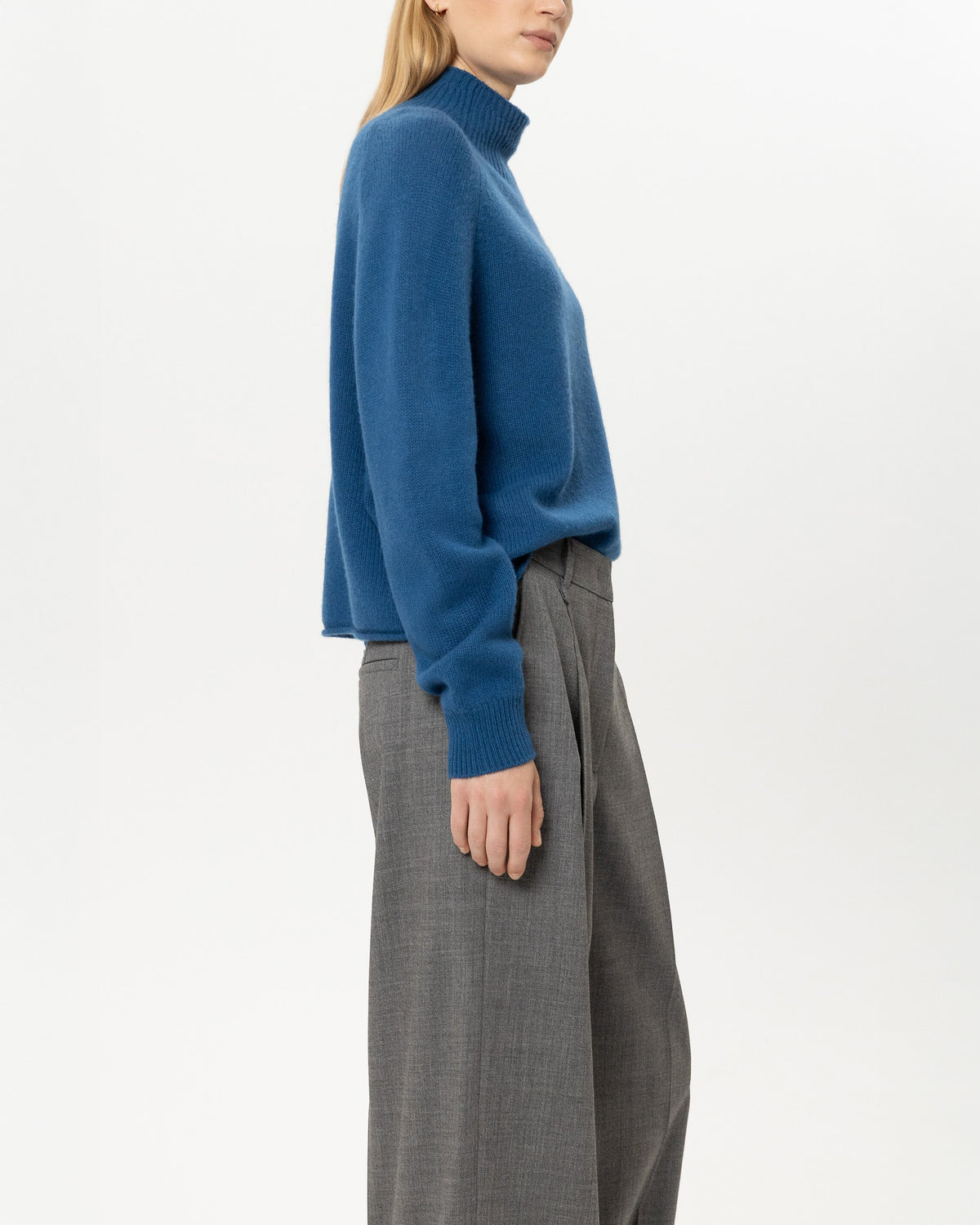 Cashmere Blend Turtleneck Knit - Sapphire
