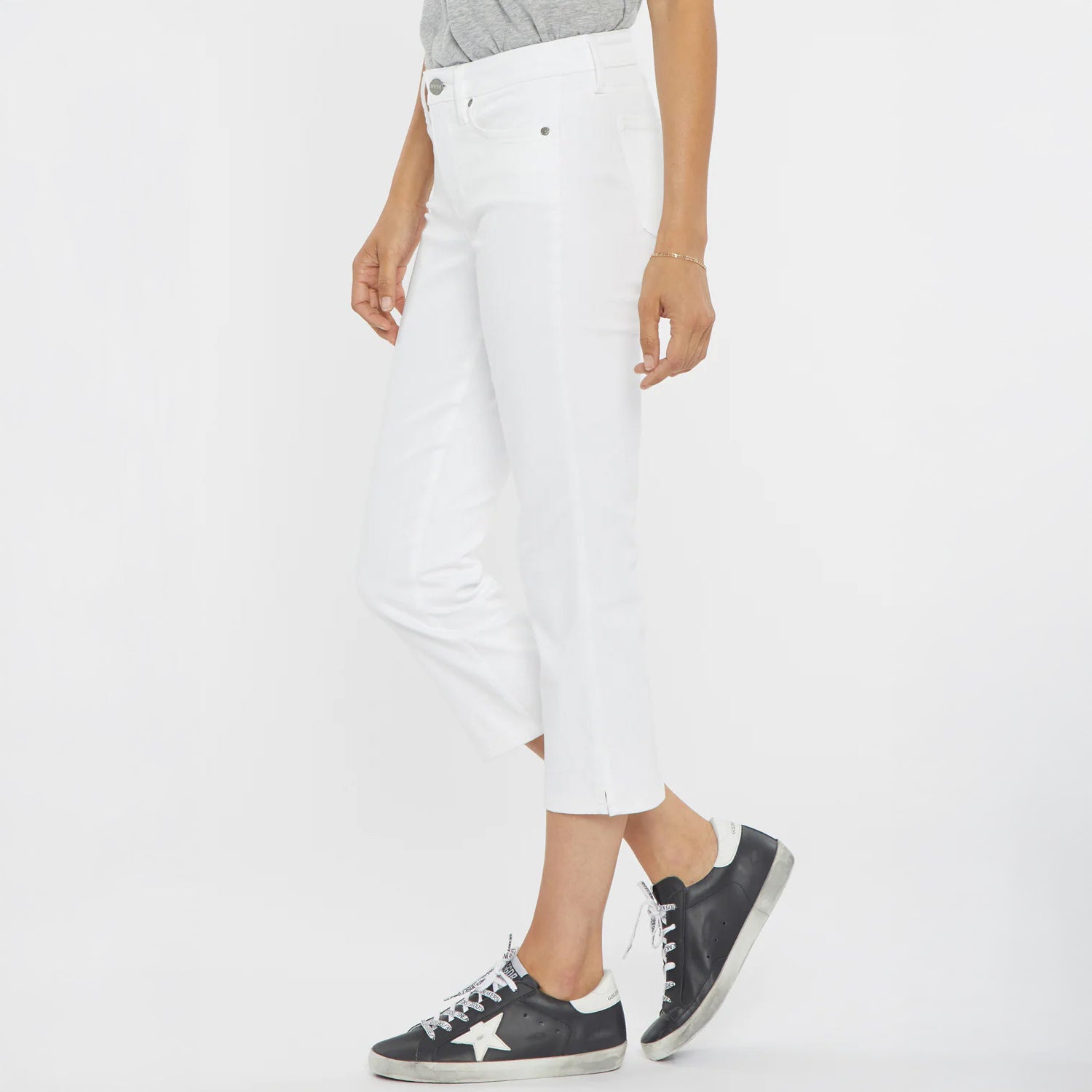 Chloe Capri Jeans - Optic White