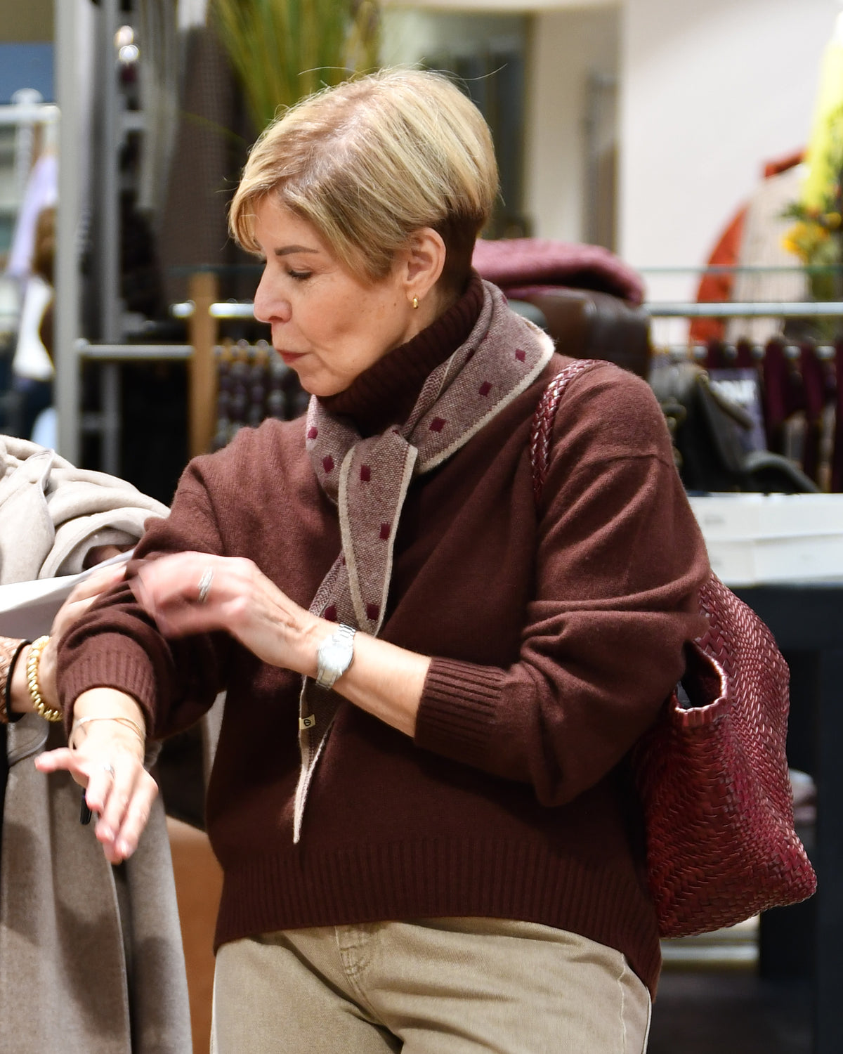 Oversize Roll Collar - Cocoa - Dark Brown