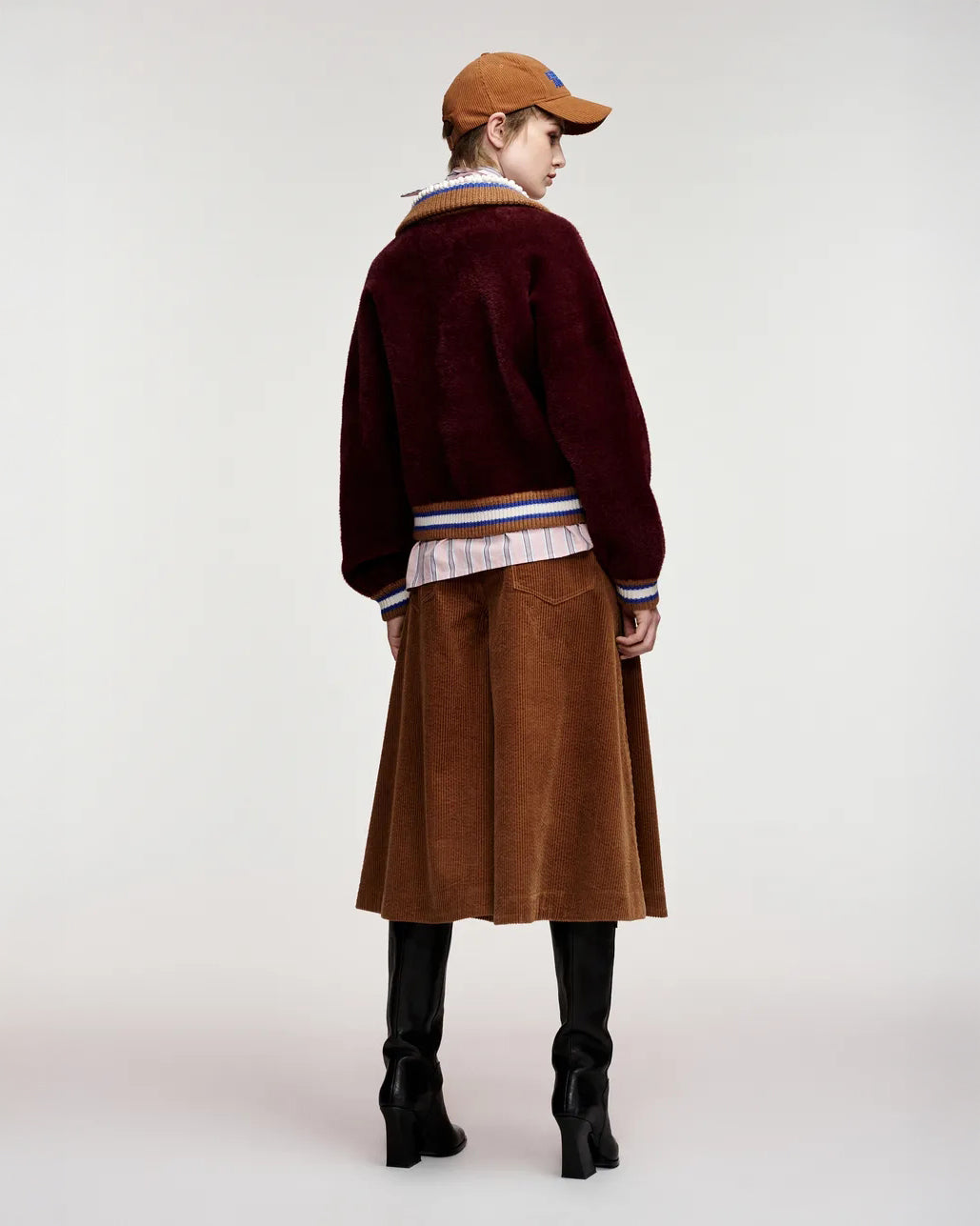 Kamore Knit Jacket With Collar - Wine Not