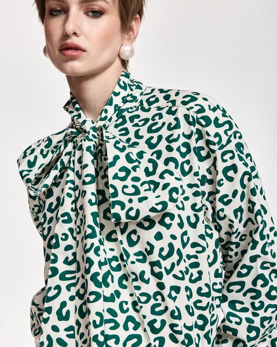 Khaleesi Pussy Bow Tie Shirt - Off White