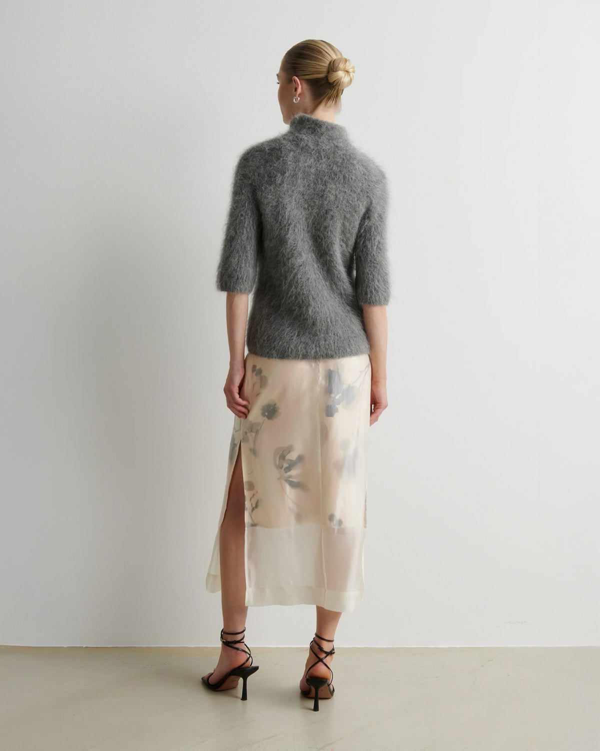 Karla Short Sleeve Knit - Dark Grey Melange