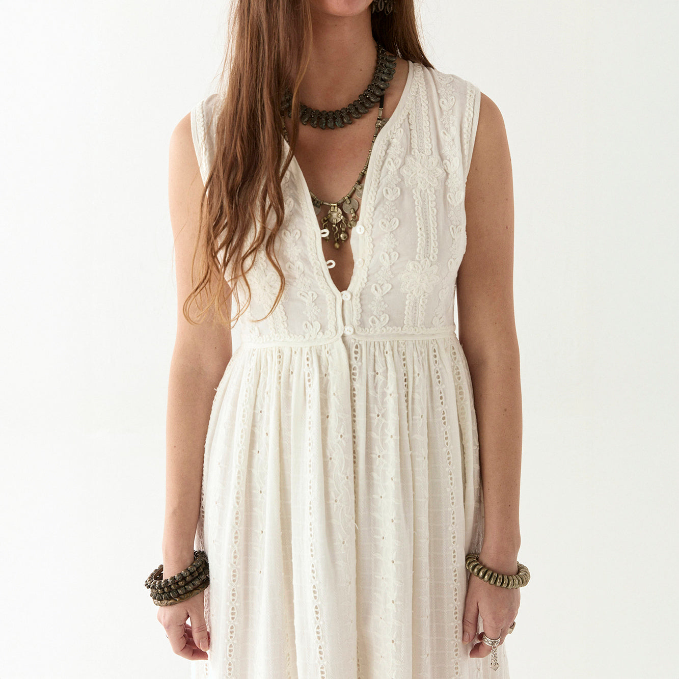 Amandine Sleeveless Embroidery Dress - Ivory