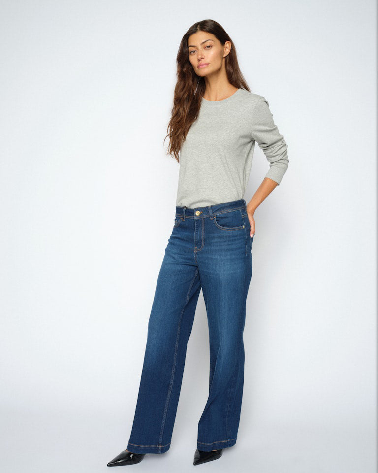 Dara Deluxe Jeans - Blue