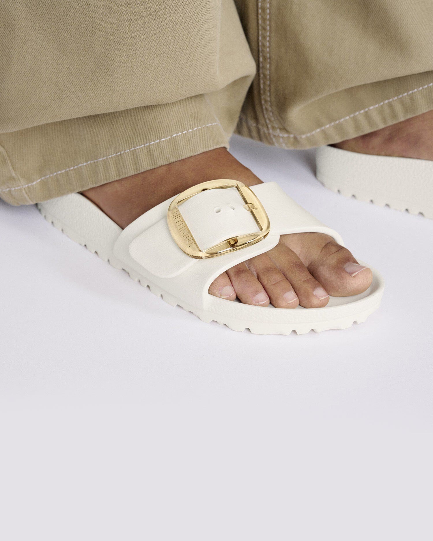 Madrid Big Buckle Eva - Eggshell