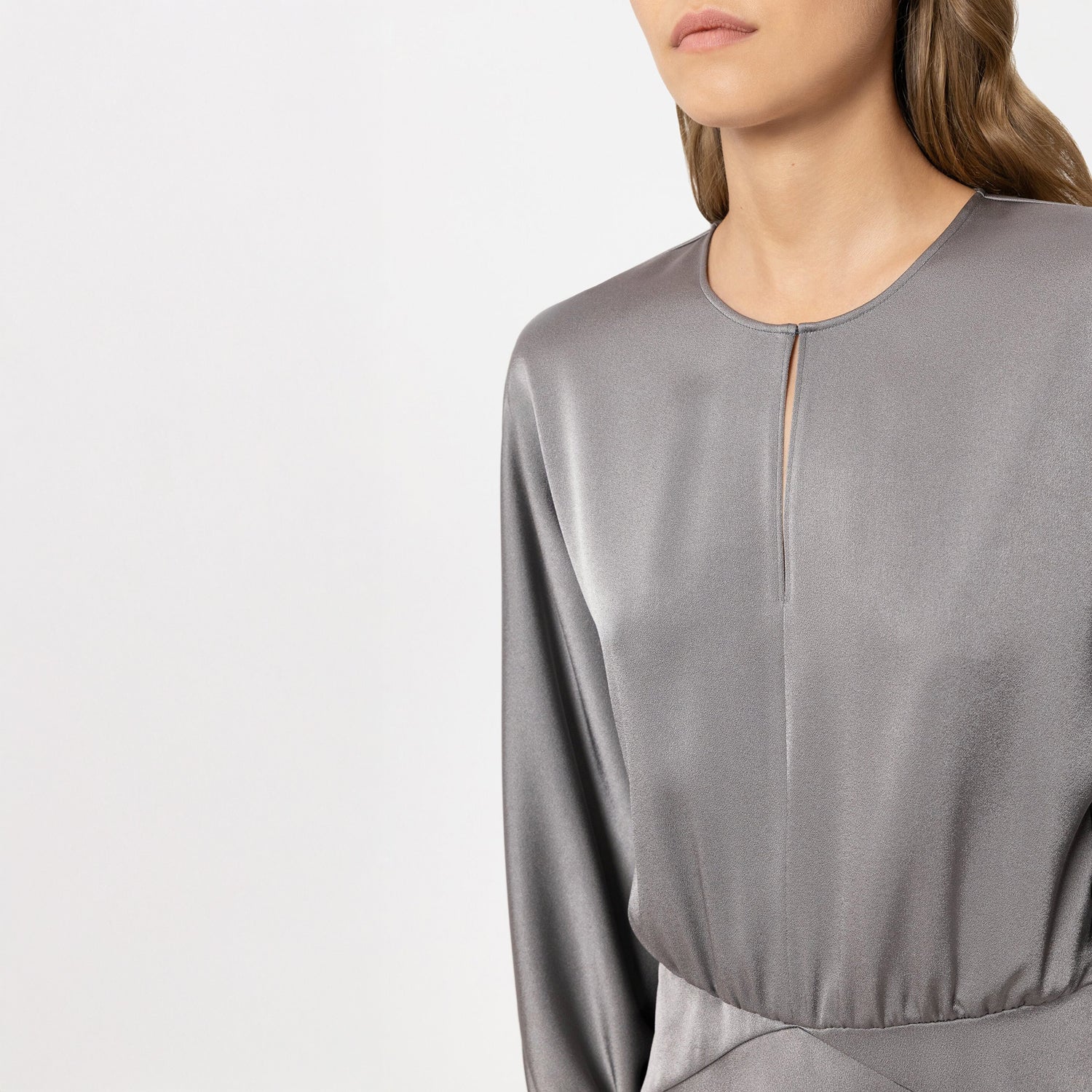 Midi Dress With Kimono Sleeve - Silver