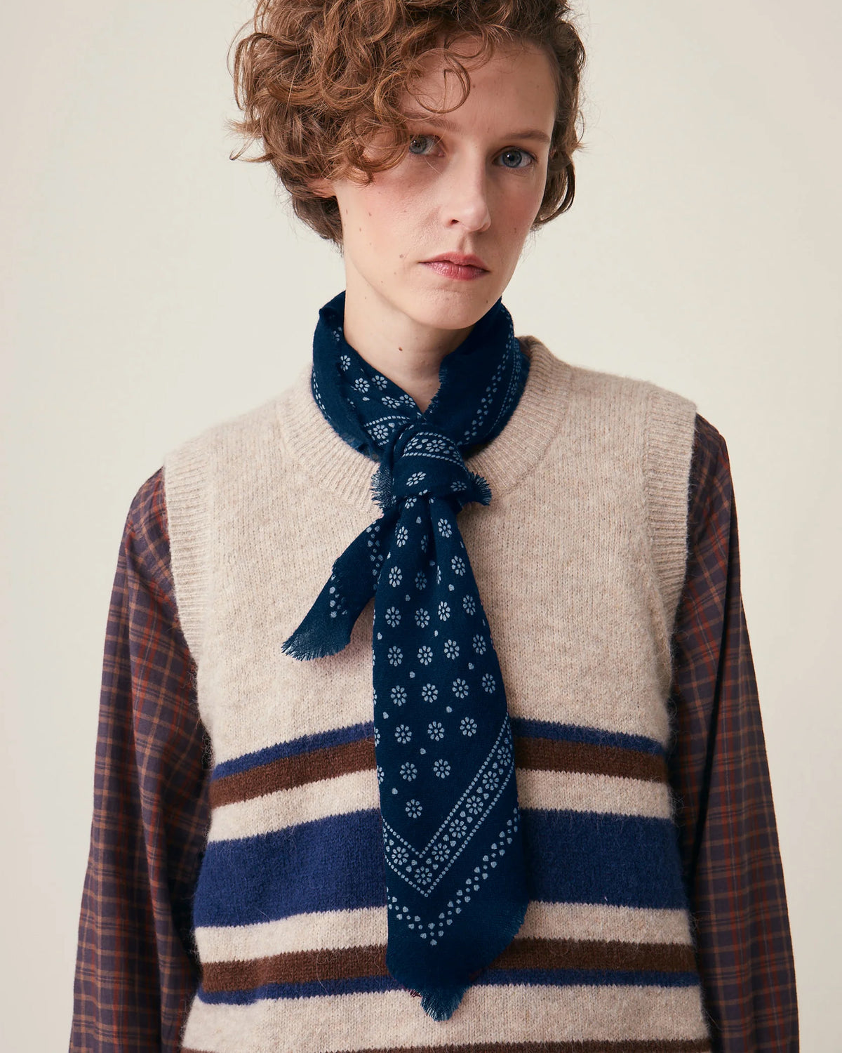 No.676 100% Wool Bandana Print Scarf - Magic Blue