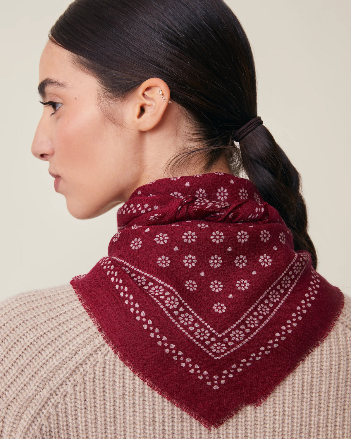 No.676 100% Wool Bandana Print Scarf - Velvet