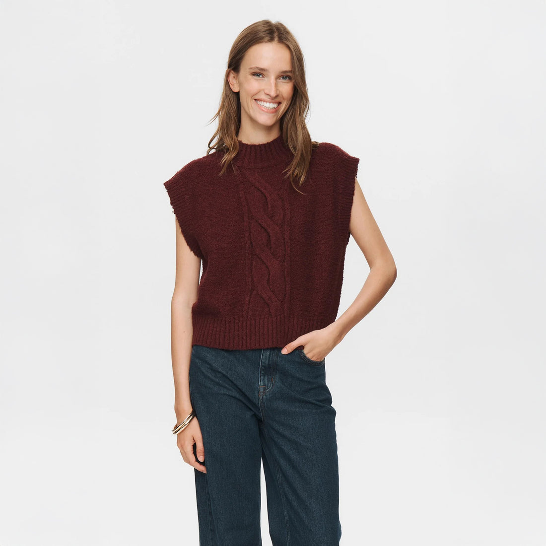 Nucaly Vest - Winetasting