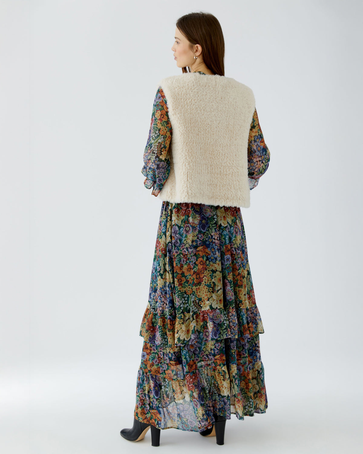 Fluffy Waistcoat - Beige