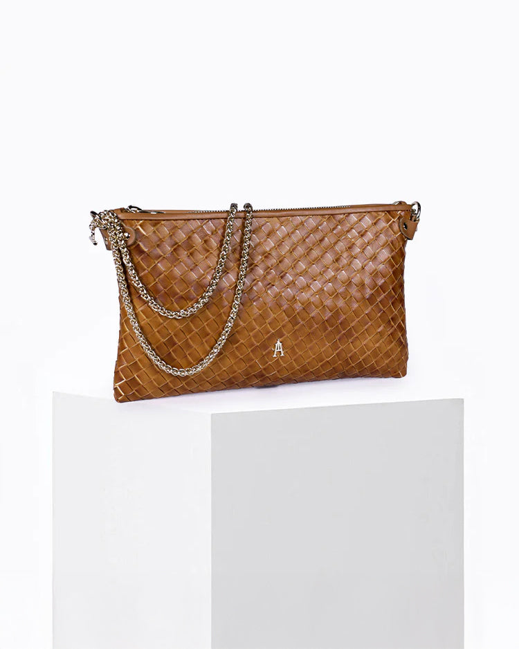 Pillow Tresse Woven Bag - Caramel