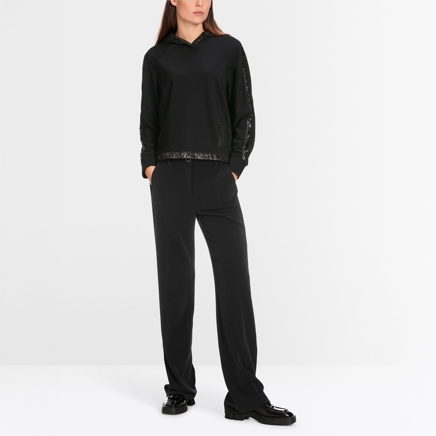 Quilted Pocket Sports Zip Top - Black