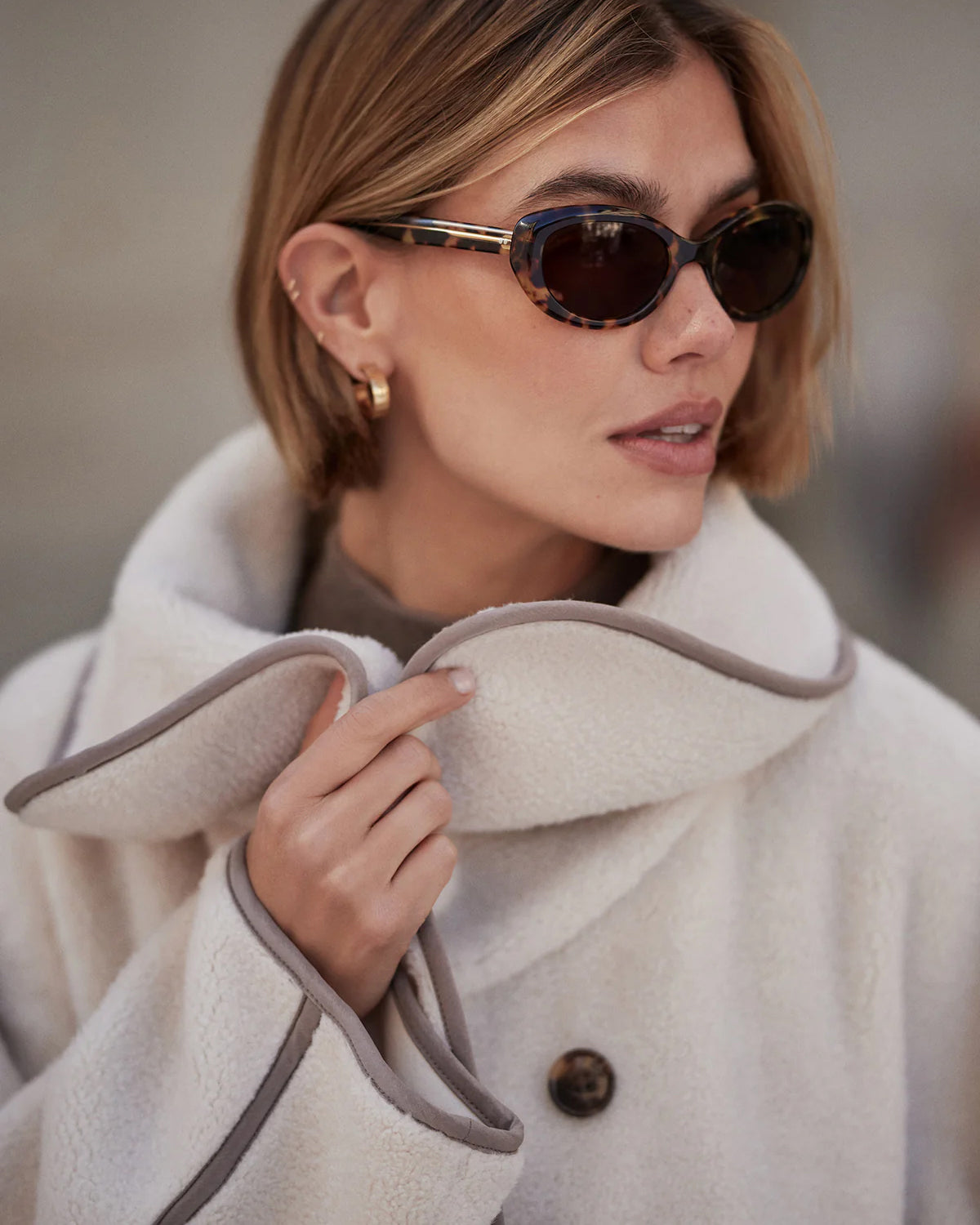 Romane Boxy Sherpa Jacket - Sandshell