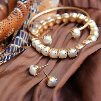 Gia Stud Bracelet Gold - Pearl