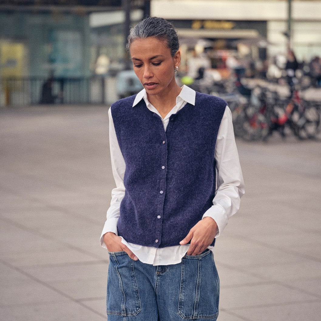 Almine Thora Knit Vest - Maritime Blue
