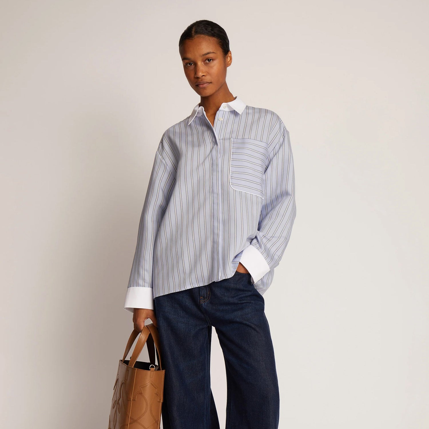 Tuxilima Cuffed Contrast Shirt - Light Blue