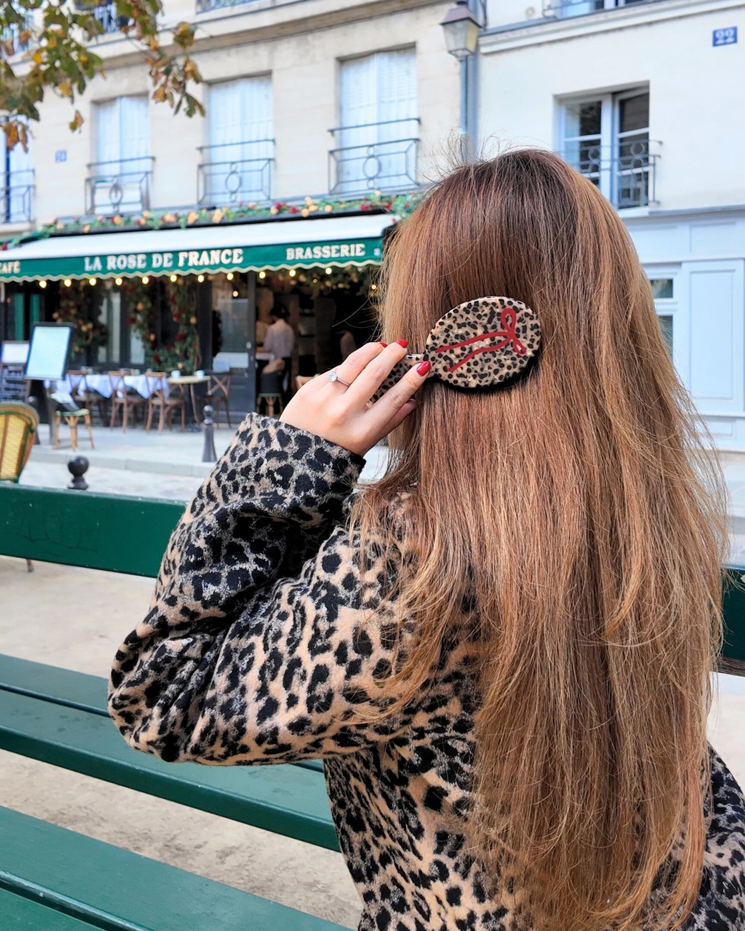 Bow Hairbrush - Brown