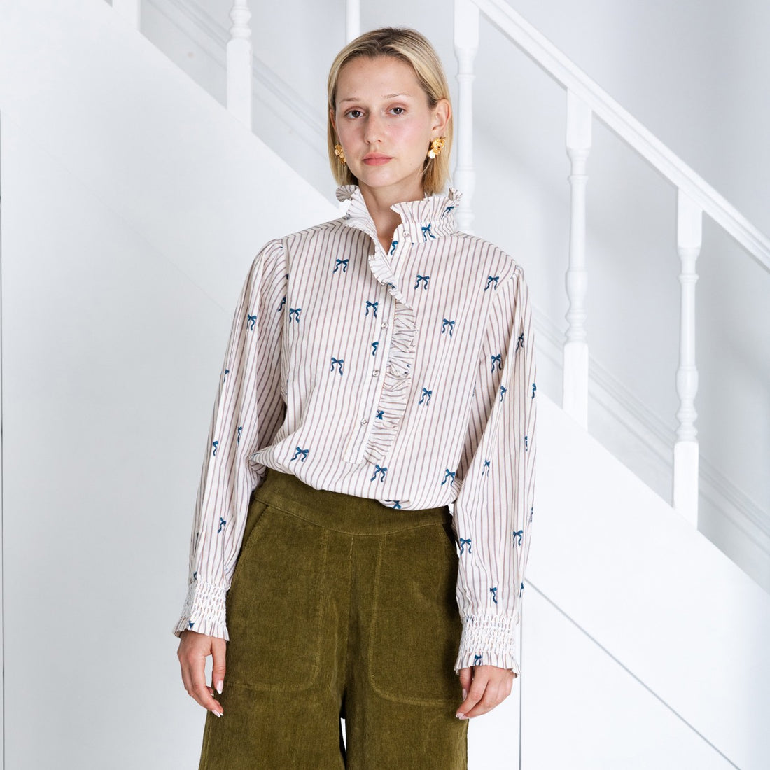 Aida Bow Print Shirt - Stripe