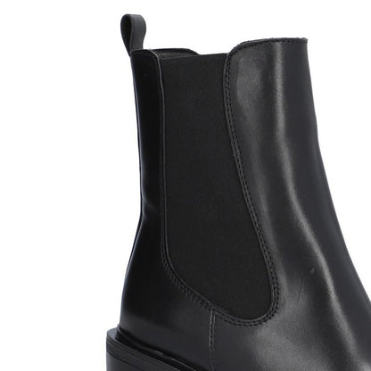 Naomi Pointed Heeled Leather Boot - Negro