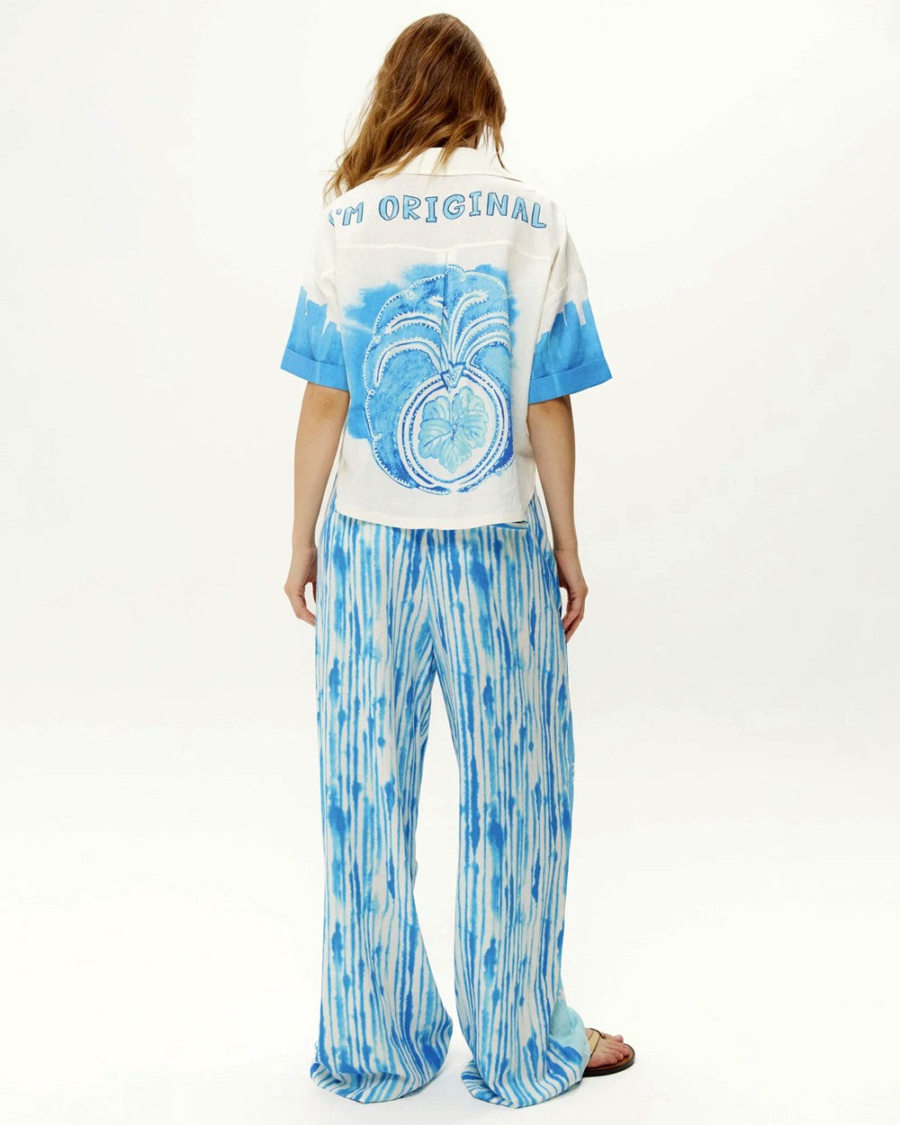 Aria Cropped Shirt - Indigo Garden