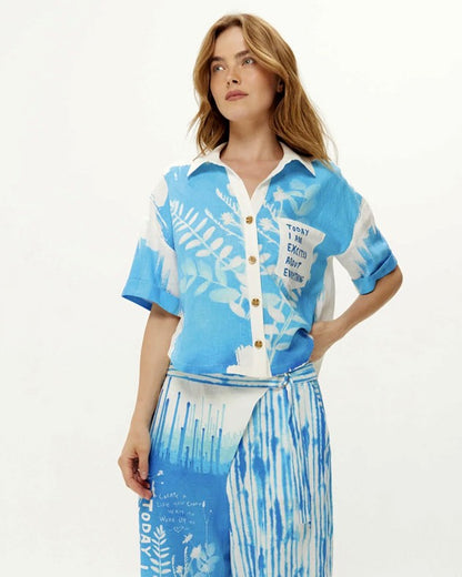 Aria Cropped Shirt - Indigo Garden