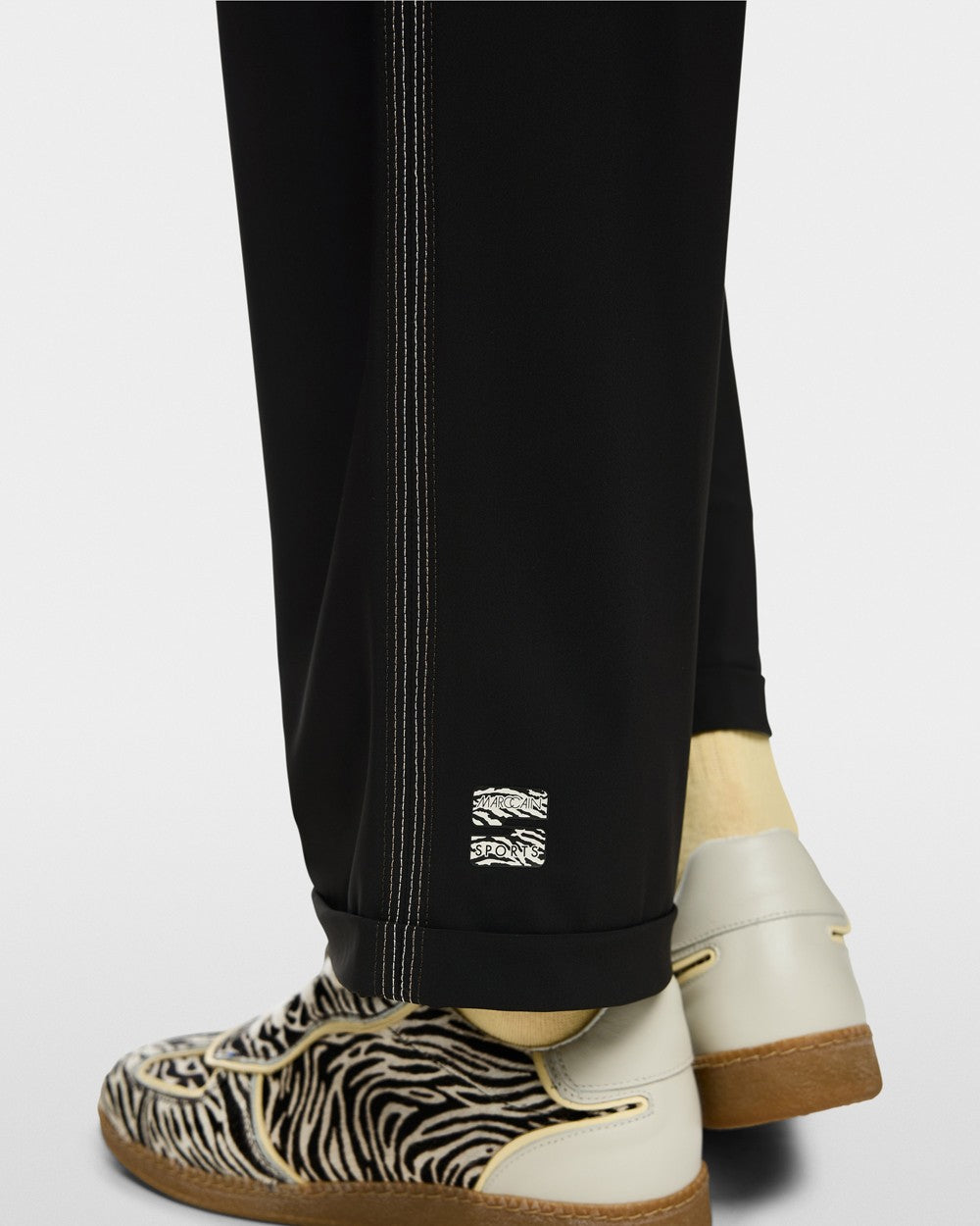 Black Relaxed Trouser - Black