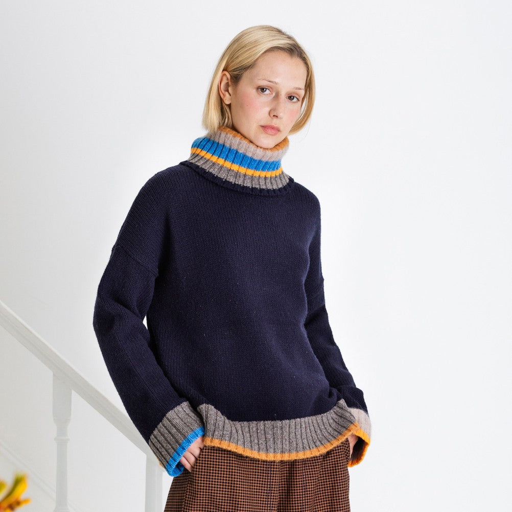 Bailey Roll Neck Jumper - Navy