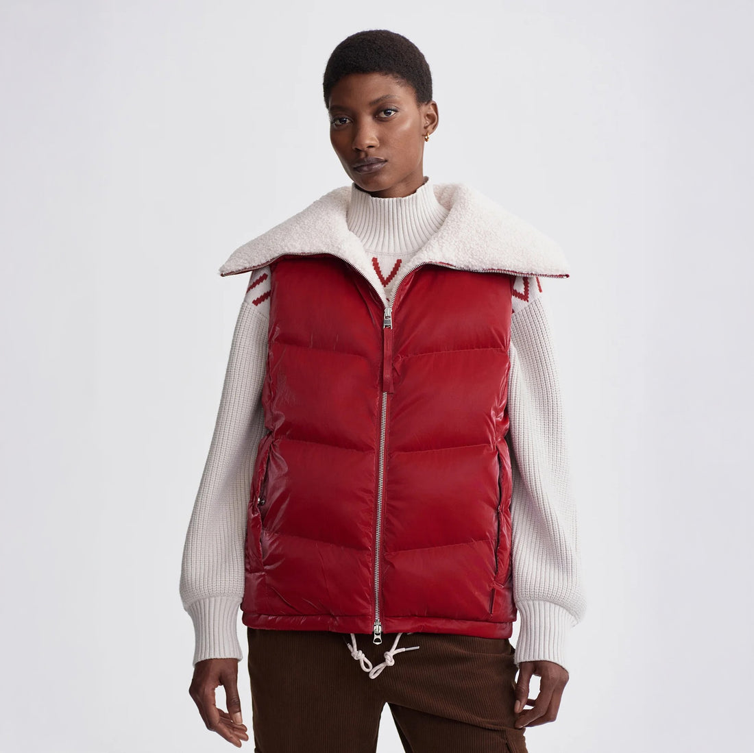 Brock Puffer Gilet - Red Dahlia