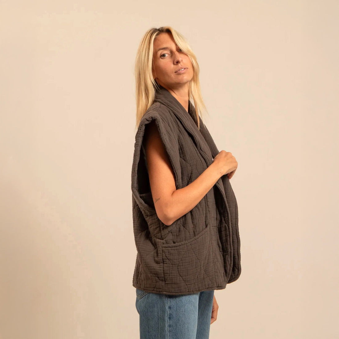 Brooklyn Muslin Quilt Gilet - Chocolate