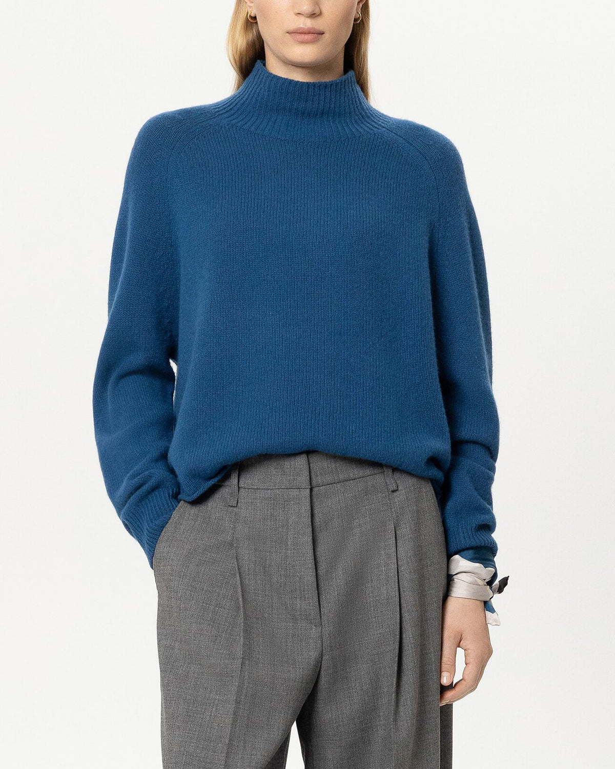 Cashmere Blend Turtleneck Knit - Sapphire