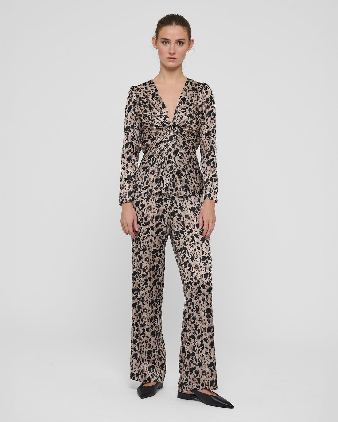 Cecilie Blouse With Drape Detail - Sauvage