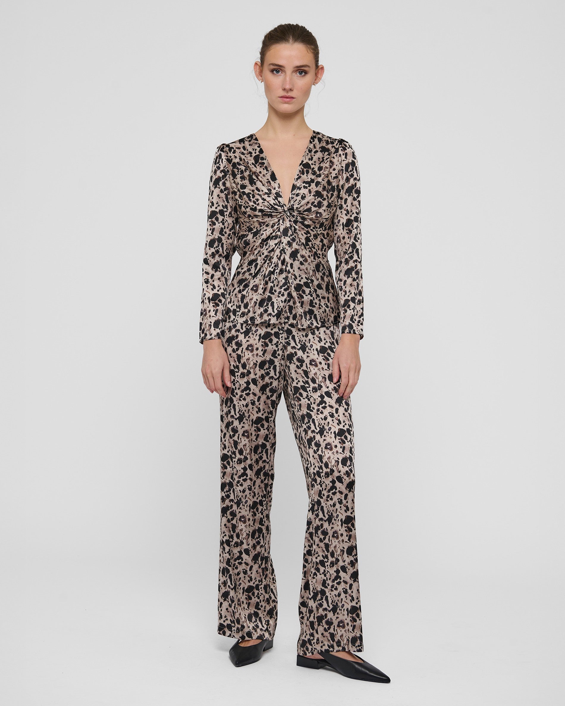 Cecilie Blouse With Drape Detail - Sauvage