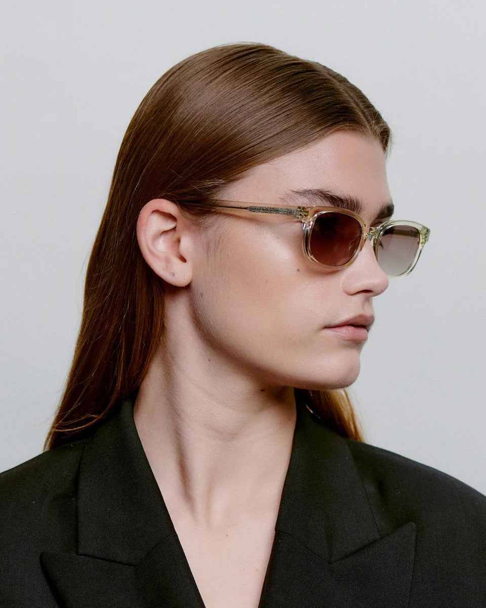 Charlie Sunglasses - Ecru Transparent