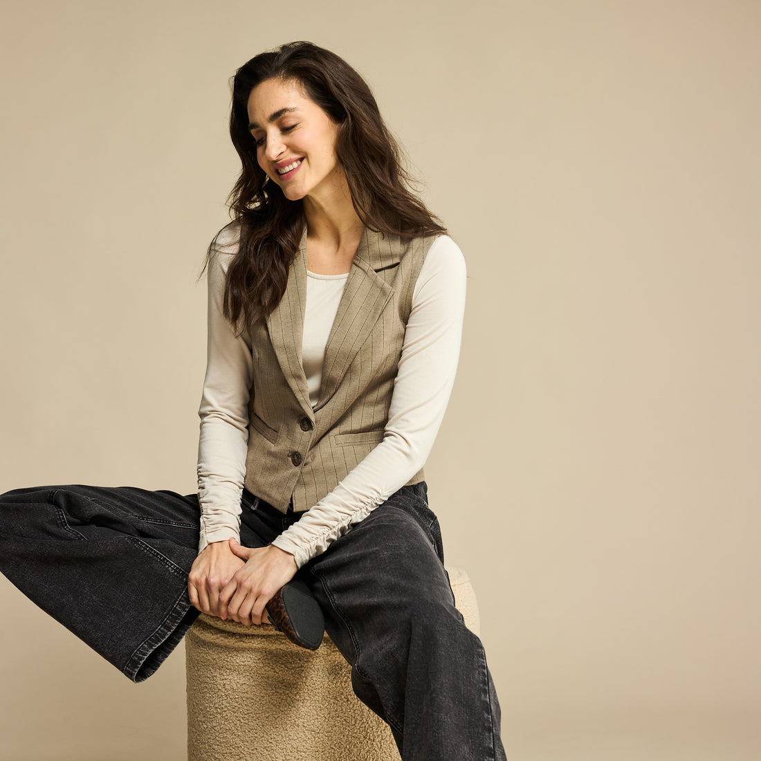 Claudette Jeans With Belt - Black