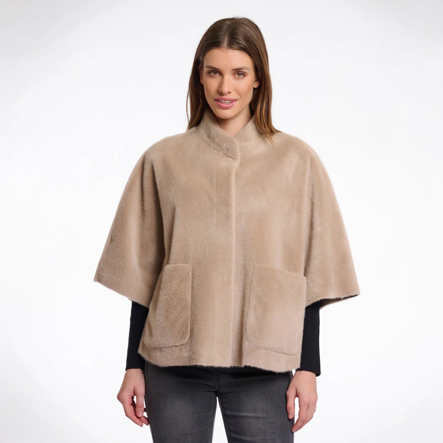 Dewi Faux Fur Cape - Oat