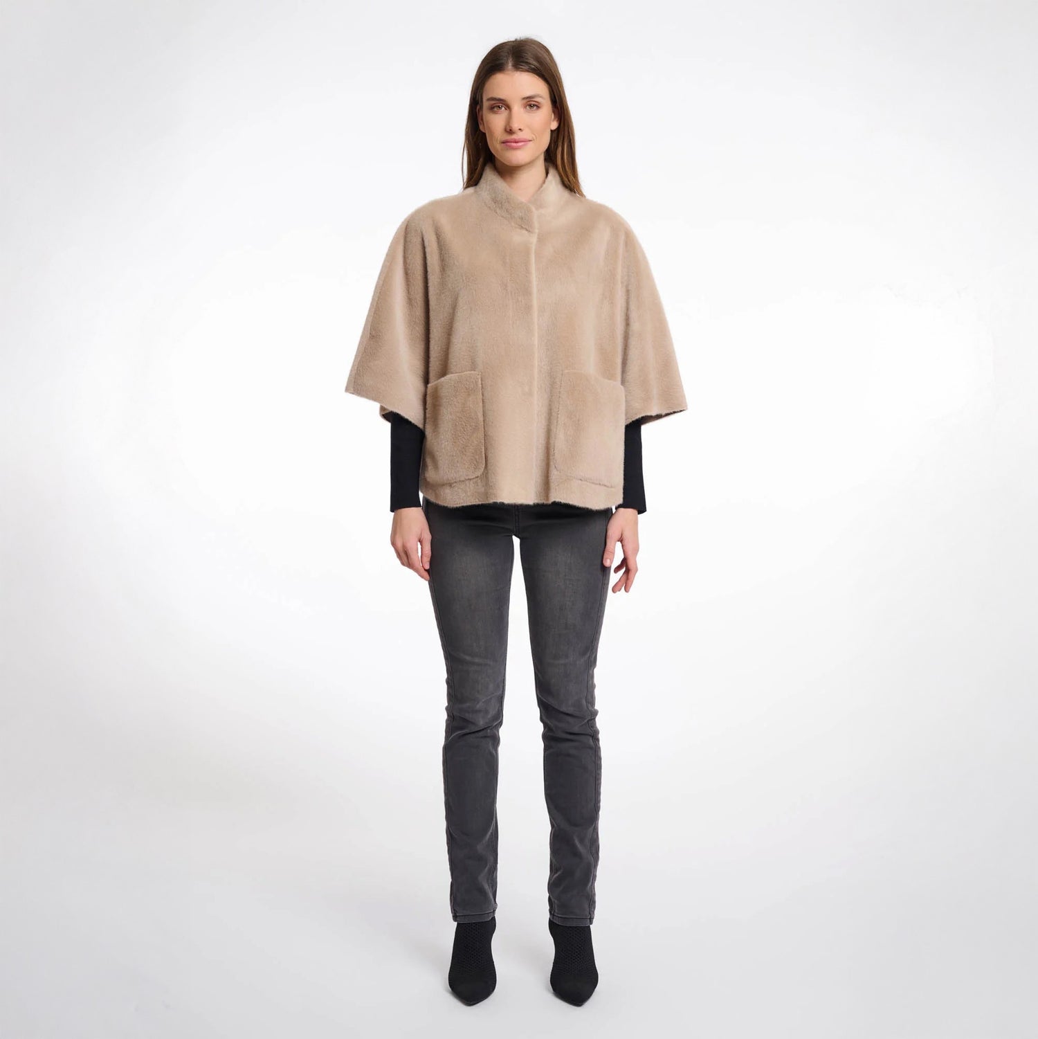 Dewi Faux Fur Cape - Oat