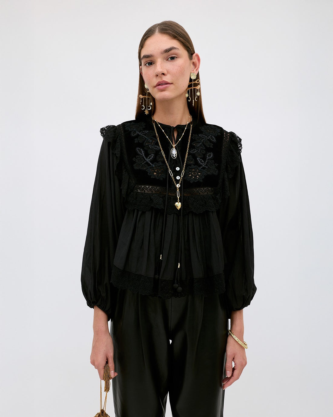 Diann Top - Lilly Embroidery Black