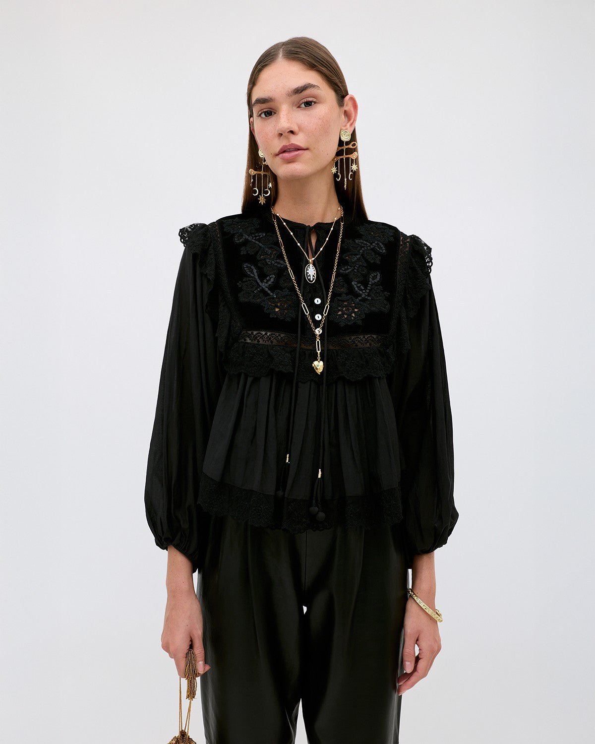 Diann Top - Lilly Embroidery Black