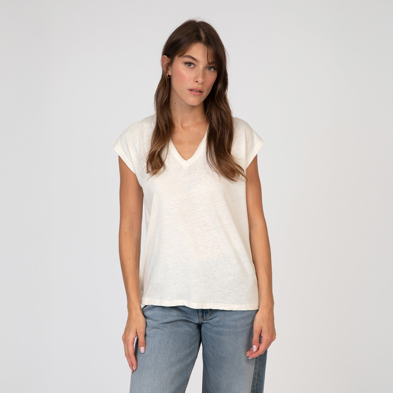 Dorisa V Neck Tee - Milk