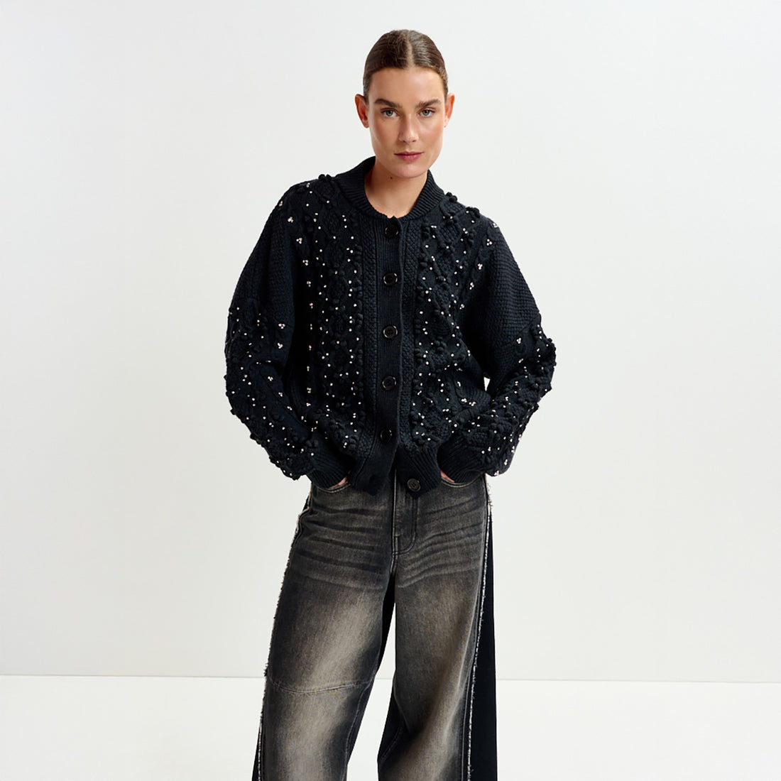Iltmate Rhinestone Cardigan - Black