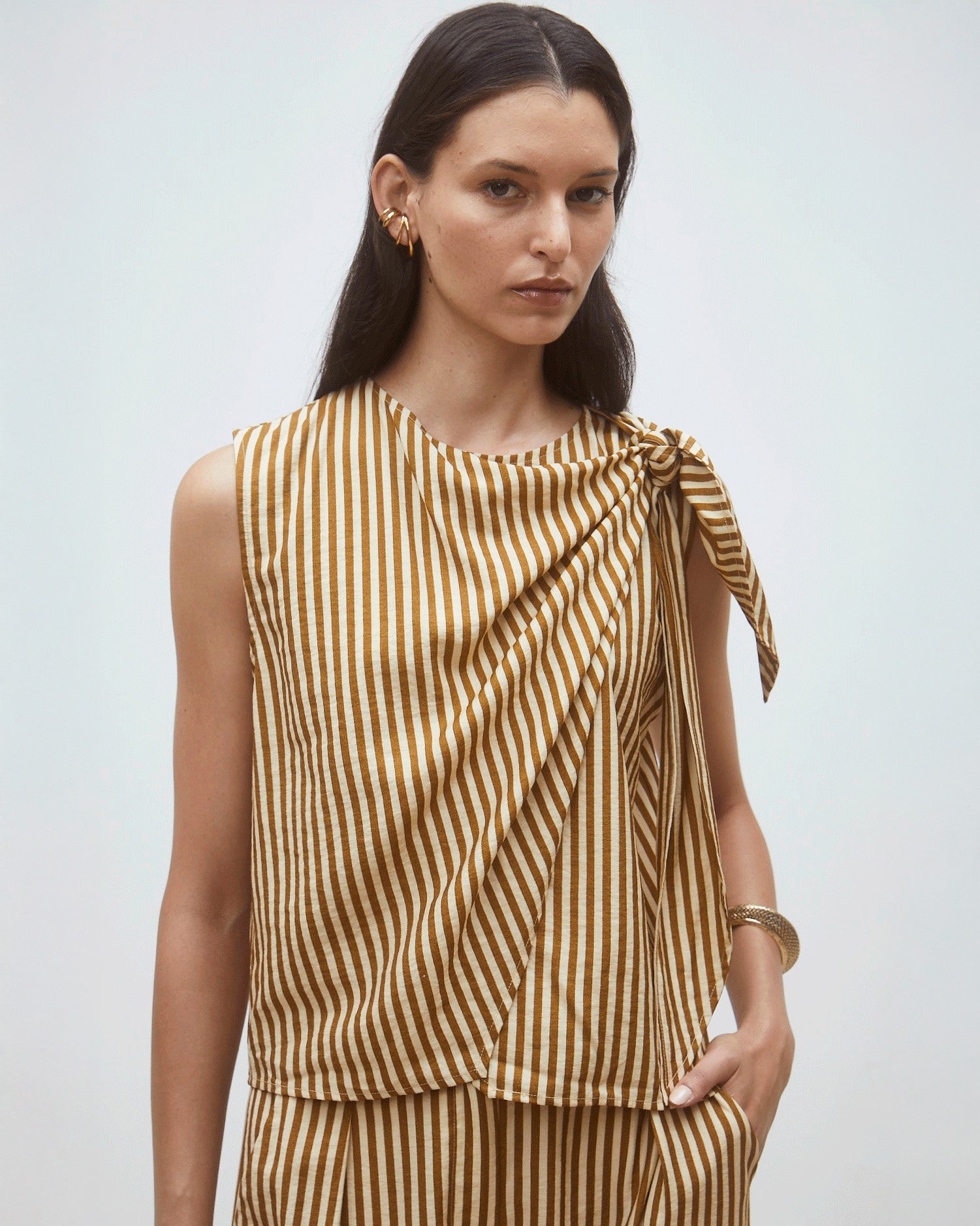 Listo Blouse - Camel