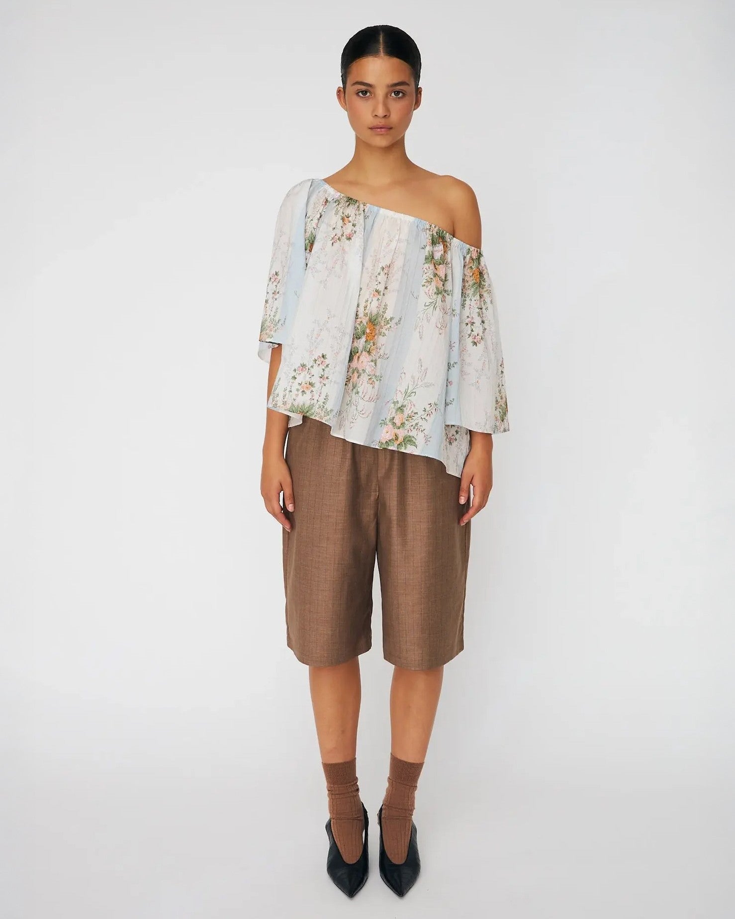 Loose Blouse With Drop Shoulders - Creme Multicolour Flowers