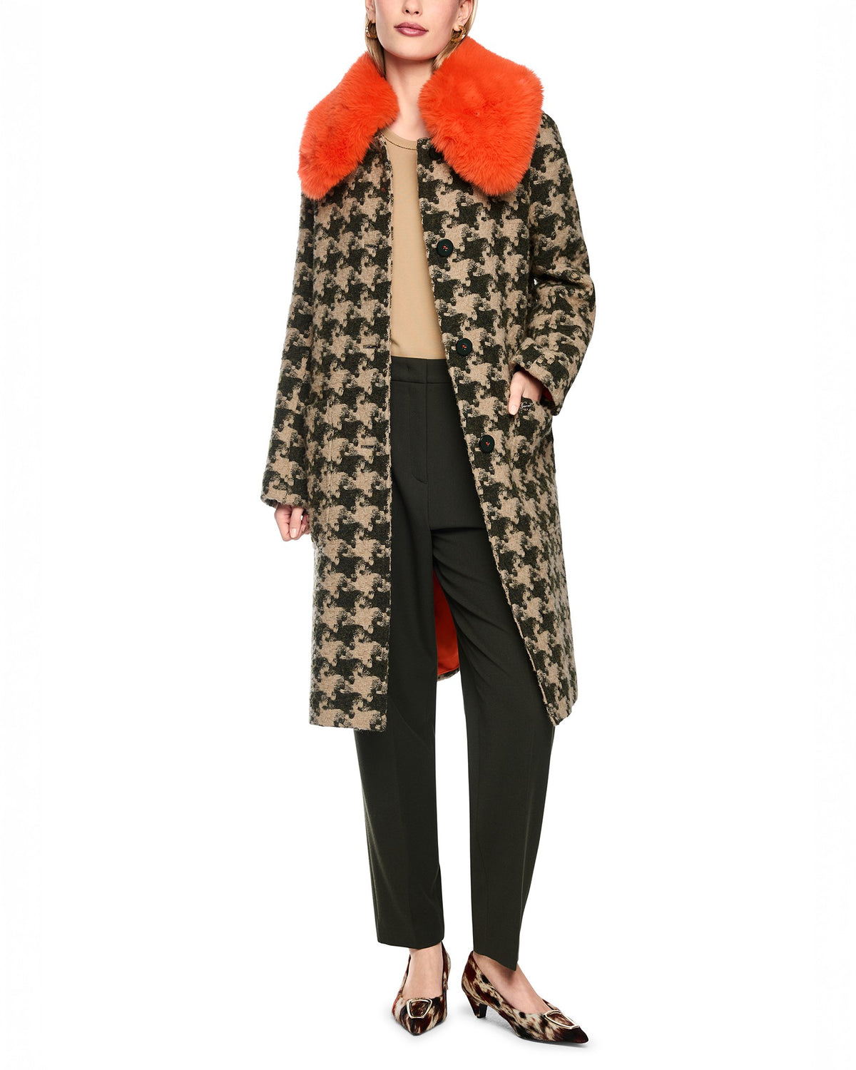 Dogtooth Coat Orange Collar - Green/Beige