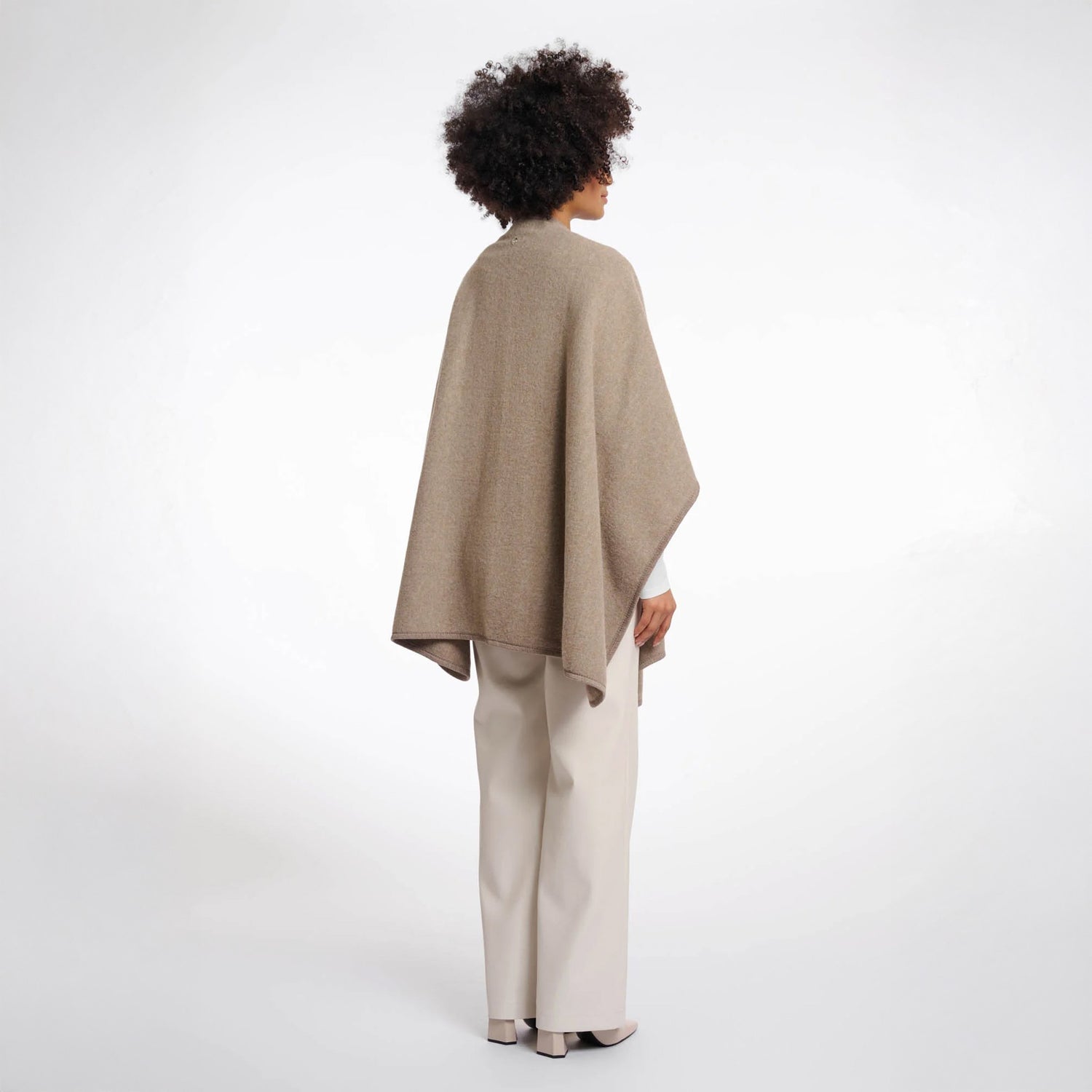 Marwa Cape - Toffee