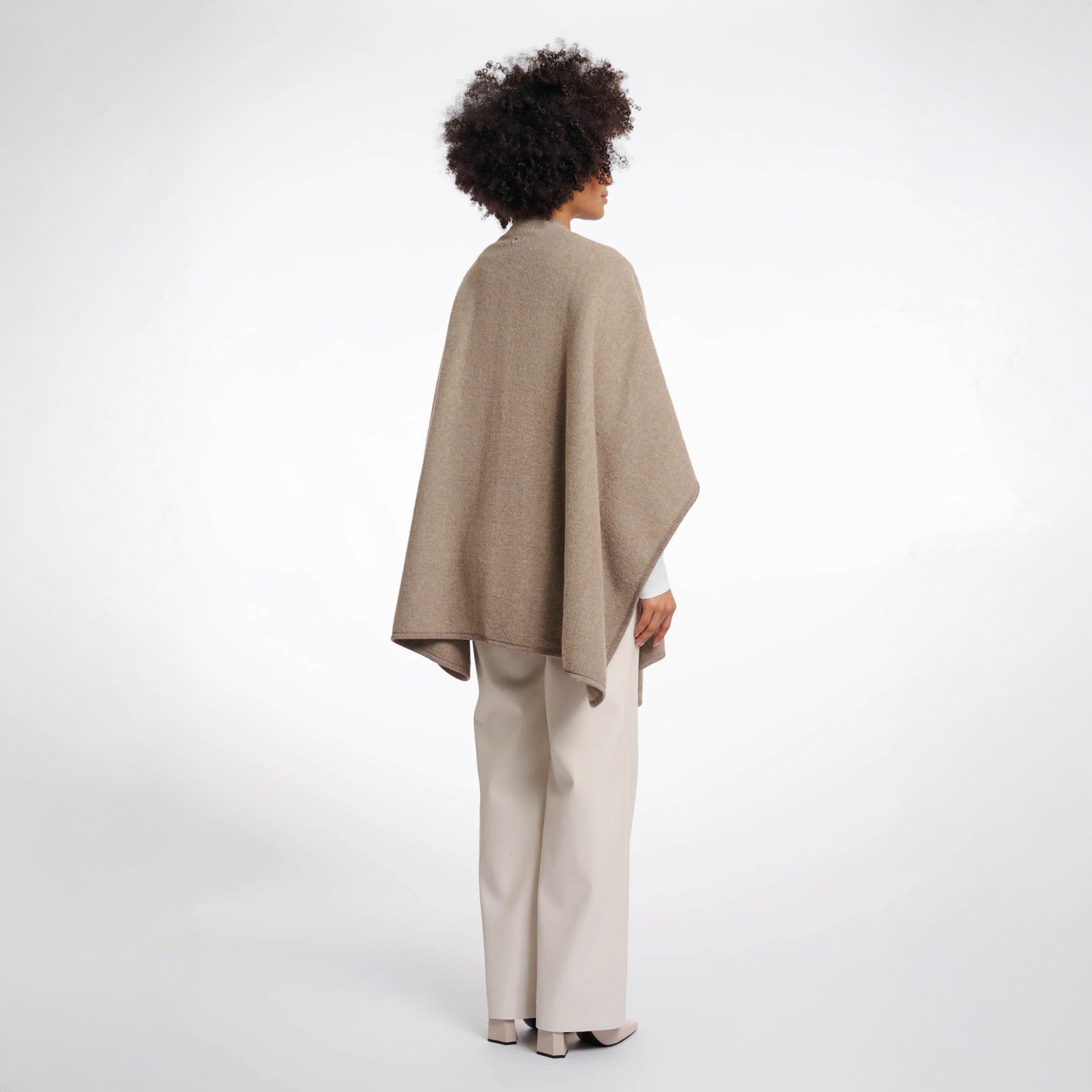 Marwa Cape - Toffee