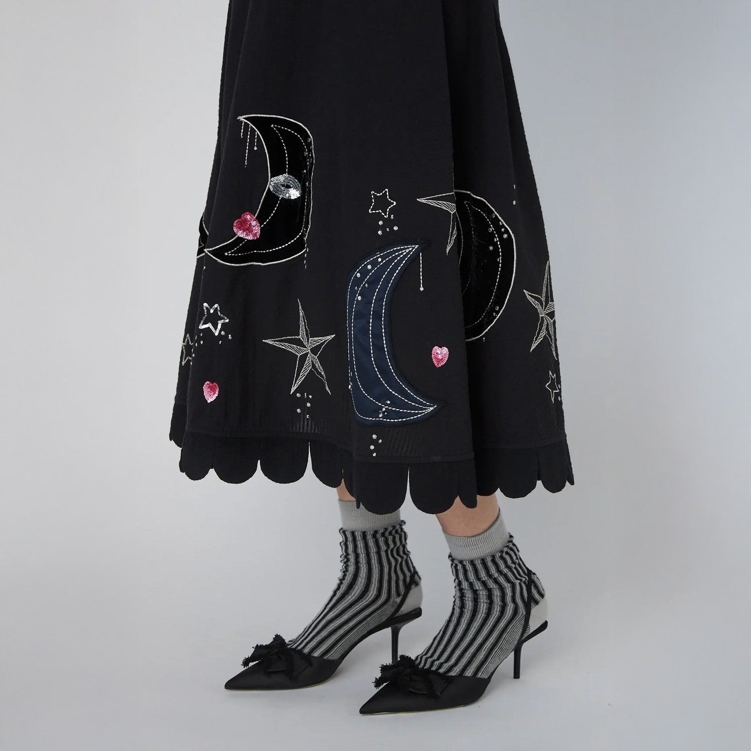 Moon And Star Embroidered Midi Dress - Black