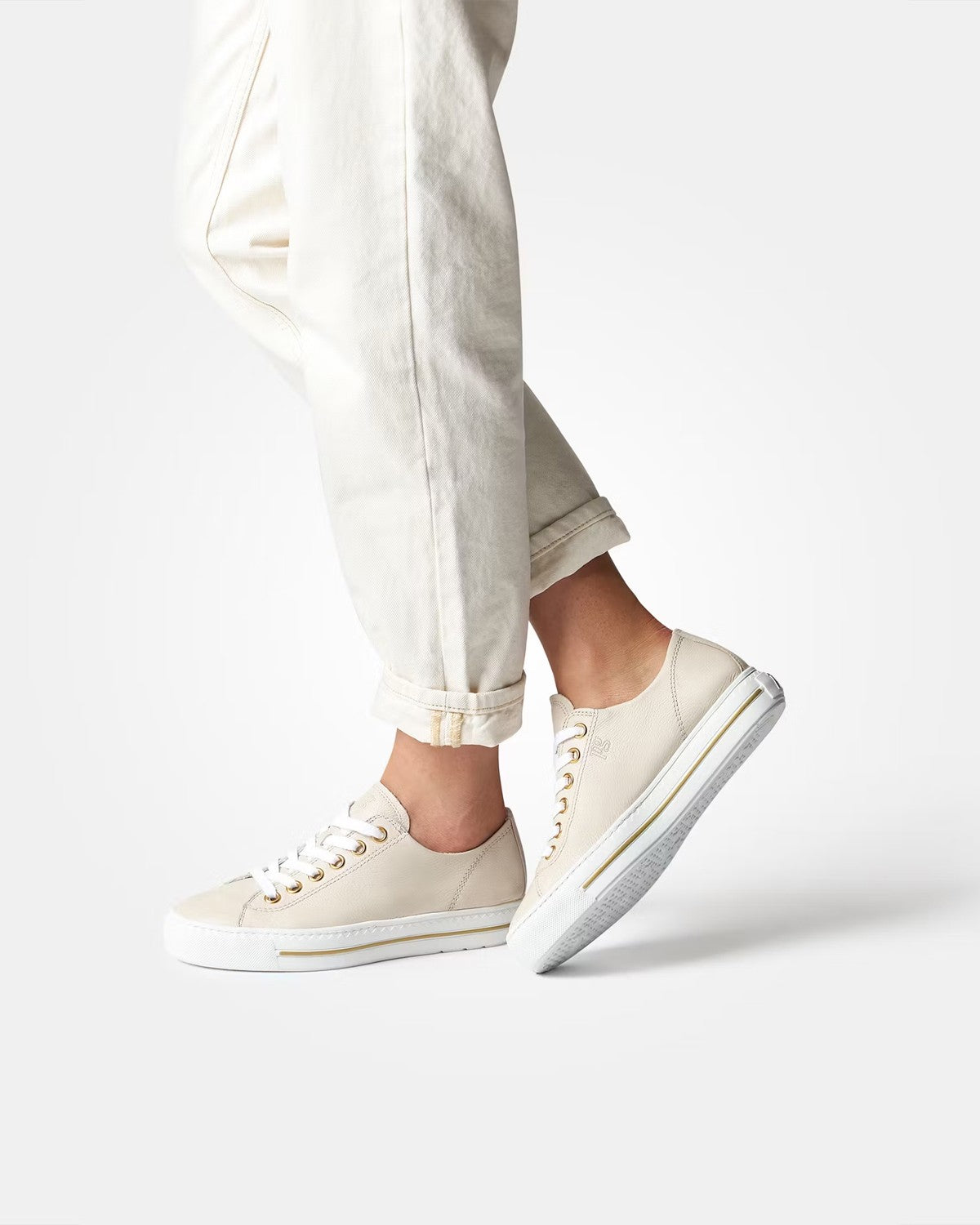 Neutral Trainer - Beige