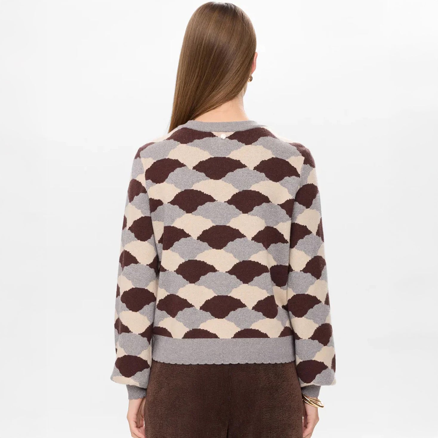 Nulila Pullover - Black Coffee