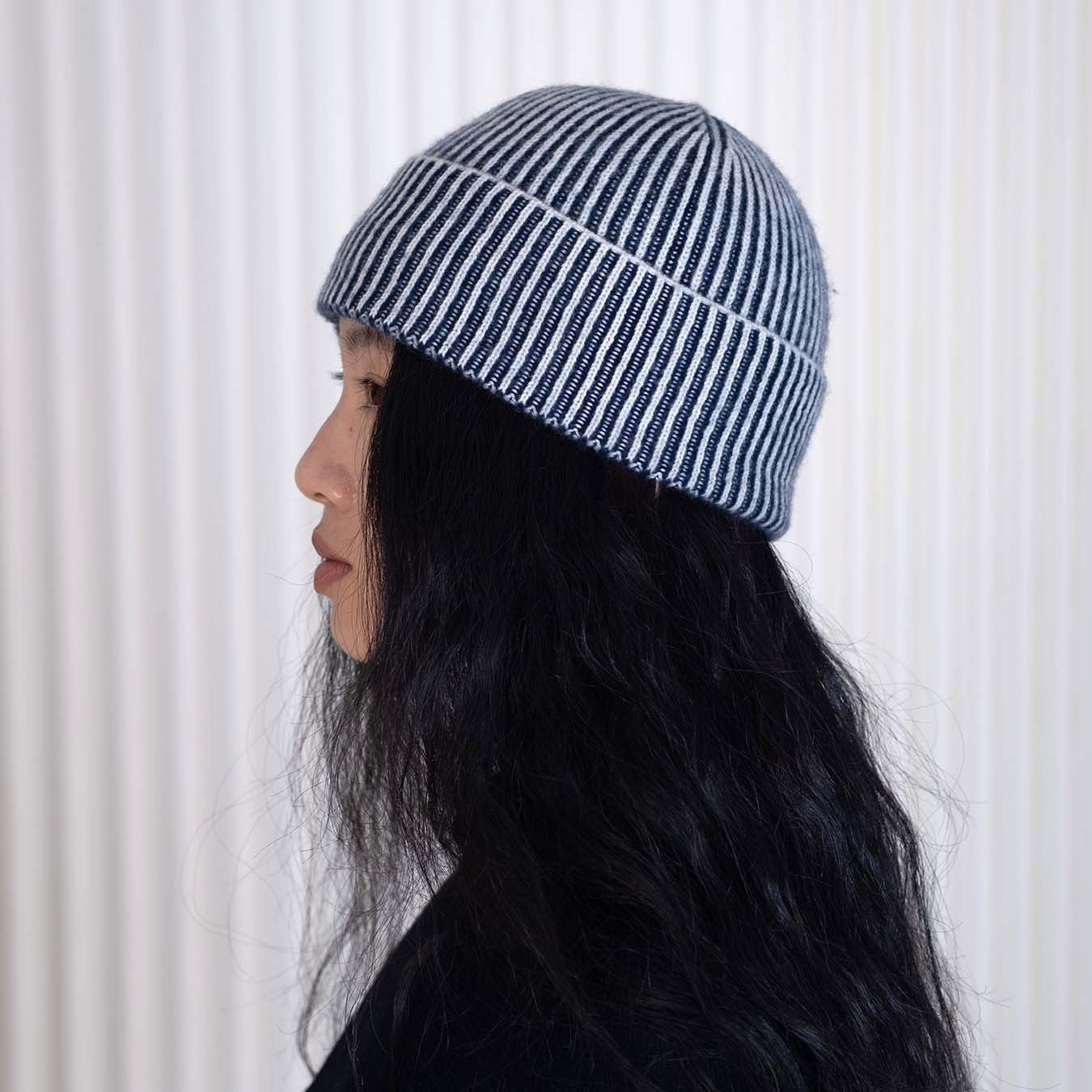 Ribbed Beanie - Navy